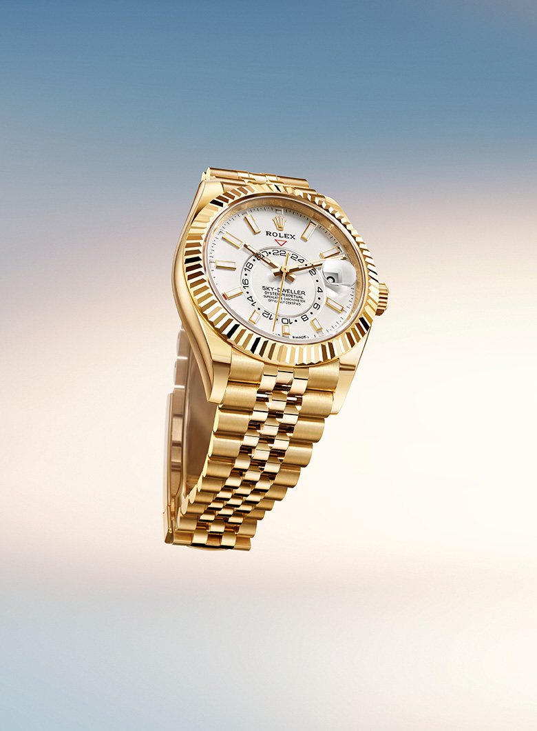 rolex-new-watches-2024-sky-dweller-a-wealth-ofexpertise_portrait