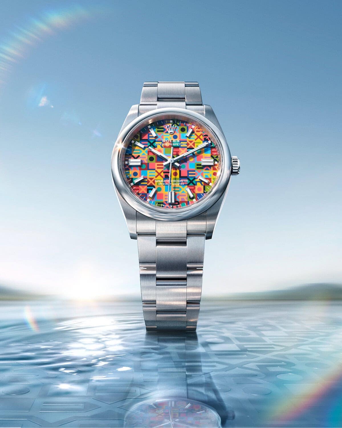 Dial with Honeycomb Motif and Exclusive Display - Hung Cheong