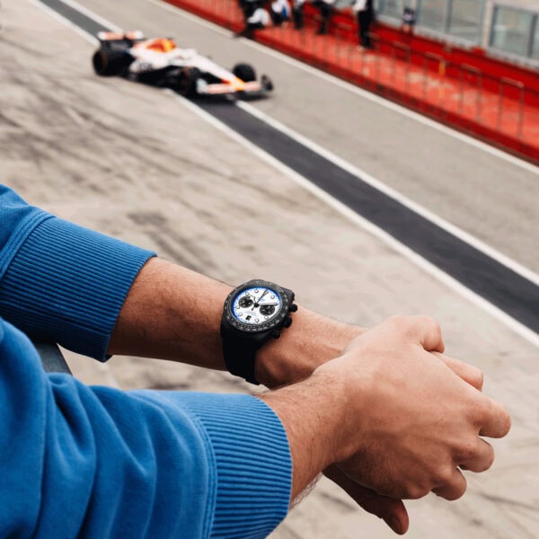 Black Bay Chrono Carbon 2025 M79377KN-0001 - Image 5