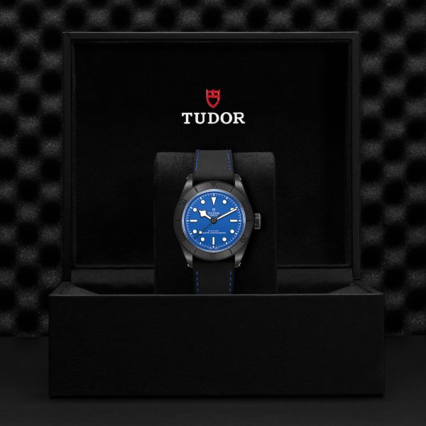 TUDOR Black Bay Ceramic M79210CNU-0007 - Image 5