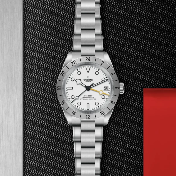 TUDOR Black Bay Pro M79470-0004 - Image 5